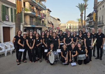 CELEBREM L'ANIVERSARI AMB NADALES Balears, Illes