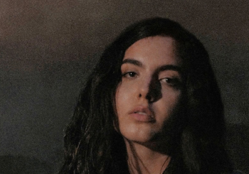 Júlia Colom Balears, Illes
