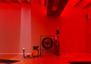 Ceremonia de cierre 2026: Yin, Sound Bath & Journaling Barcelona