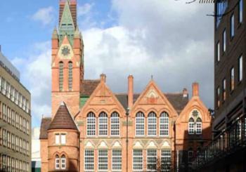Birmingham Highlights Audio Tour: Urban Heritage and Landmarks