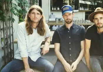 The East Pointers (CAN) with special guest Lucy Farrell (ENG) en Auckland