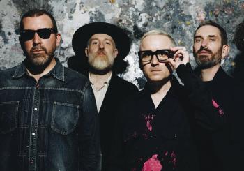 Hot Chip - A Long Way From Kansas Berlin