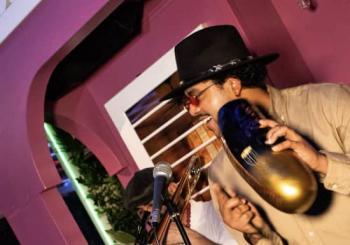 Domingos de Bonanza: Tardeo y Salsa en Calle 365 Madrid