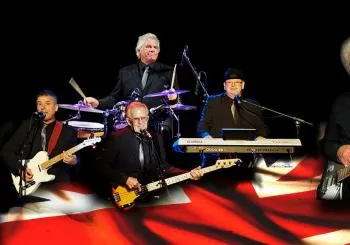 Herman's Hermits Farewell Tour with special guest Mike Pender en Dunedin