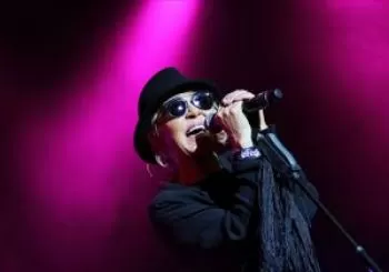Entradas Lulu On Fire en Harpenden Public Halls