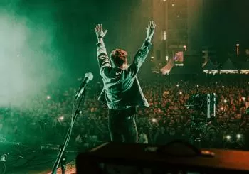 Ryan McMullan en Dublin