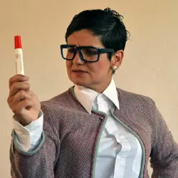 La profesora Rosalba Scholasticus