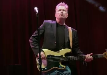 Tom Robinson en Stockton-on-Tees