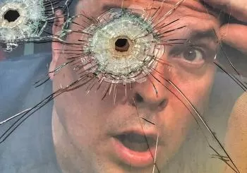 Dom Joly's Holiday Snaps - Travel and Comedy in The Danger Zone en Ashford