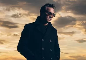 Richard Hawley en Wrexham