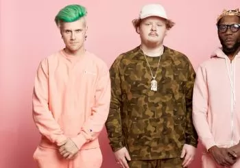 Too Many Zooz en London