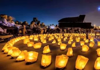 1 PIANO Y 200 VELAS en Canfranc