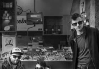 Mercado da Estrela | Terbutalina + Picadiscos en Santiago de Compostela