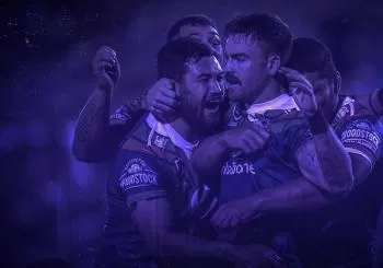 Vodafone Warriors v North Queensland Cowboys en Auckland