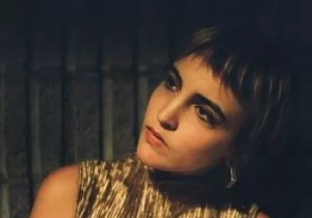 Dana Gavanski en Brudenell Social Club