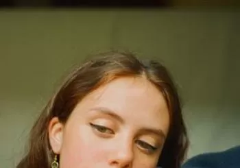 Matilda Mann en Omeara