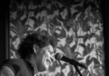 Ismael De la Torre -Concierto en La Fídula Canalla en Madrid