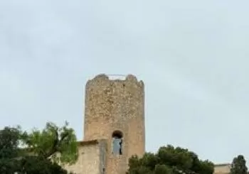 Visites guiades al Castell de Ribes en Sant Pere de Ribes