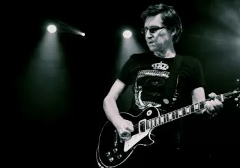 Russ Ballard en Kinross
