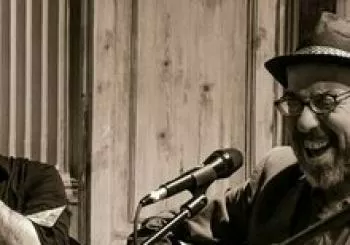 Bike & Lonesome al aire libre en Zaragoza