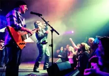 L.A.Vation - Tribute to U2 en Apen