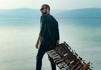 LIVESTREAM: Shai Maestro en Weltweit