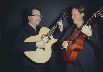 Volksbank präsentiert: Jazando Guitar Duo en Rhauderfehn