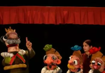 “EL POLI PANOLI Y LA PRINCESA RAVIOLI”. TEATRO DIADRES (LEÓN) en A Coruña