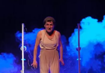 9 de Agosto Teatro Corral de Anuncia, Urones de Castroponce TRAJIN TEATRO. En URONES DE CASTROPONCE