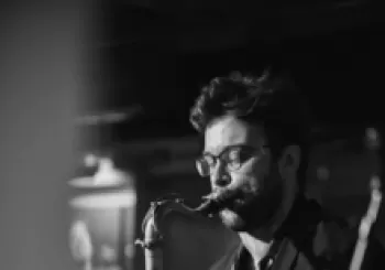 LLUC CASARES presenta l'àlbum 'SEPTET' en Barcelona