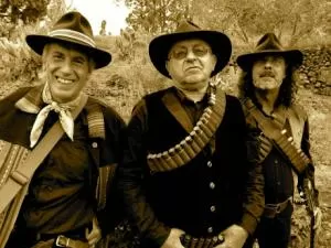 Trio Zapatista