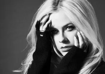 AVRIL LAVIGNE en Paris