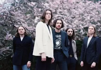 BLOSSOMS en Paris