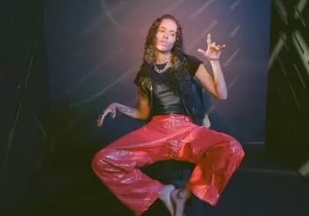 070 SHAKE en Paris