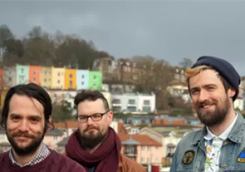 The Longest Johns en Thekla