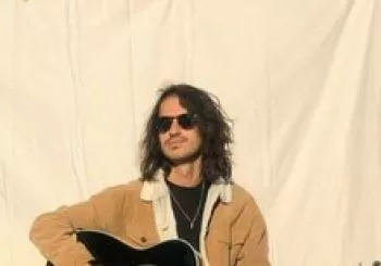 Sábados de Música en Vivo - Santiago Ronchese en Barcelona