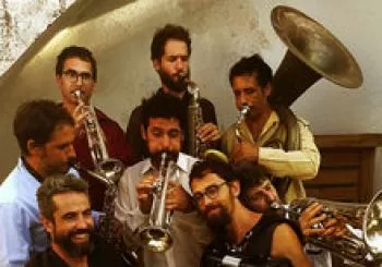 Orquestra de Ermesinde (música balcánica) . En Barcelona 