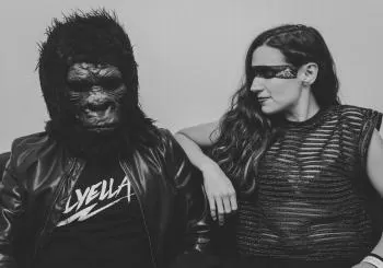 ELYELLA + Anabel Lee en Las Armas, en Zaragoza