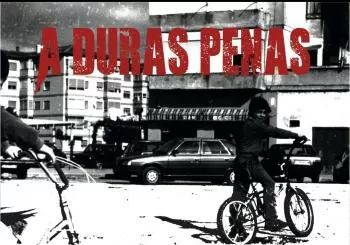 A Duras Penas en en Santander