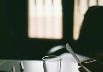 Vermut + Recital de poesía por: Hay otra fiesta en Barcelona
