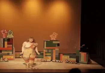 Abejas (Cía Teatro Tyl Tyl) en Navalcarnero