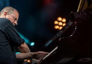 Tales of our Times - Solo Piano mit Chris Jarrett en Oldenburg