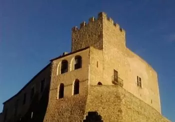 Visita Guiada al Castell de Tous en Sant Martí de Tous