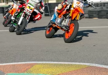 Unoporciento Motor Experience: aprende a conducir una moto o mejora tu pilotaje en Valencia