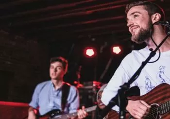 SPACE PARTY ft. Alex McCue & The Group Activity en Valencia