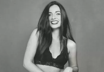 MARINA DAMER en el Búho Real en Madrid