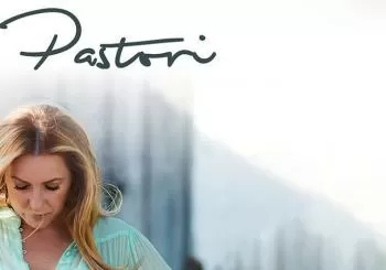 Niña Pastori - Girona en Llivia - Girona