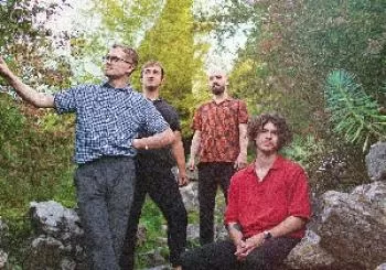Nature TV + friends en The Green Door Store