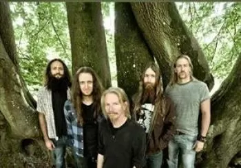 Blind River en The Black Heart
