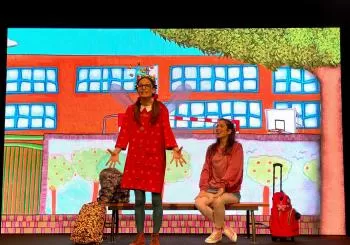 DIUMENGES AL TEATRE: JO VAIG AMB MI de Vania Produccions en Cambrils